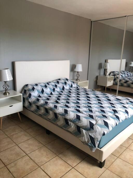 Haudimar Ph Beachfront Apt 4Br/3Bath Isabela Exteriér fotografie