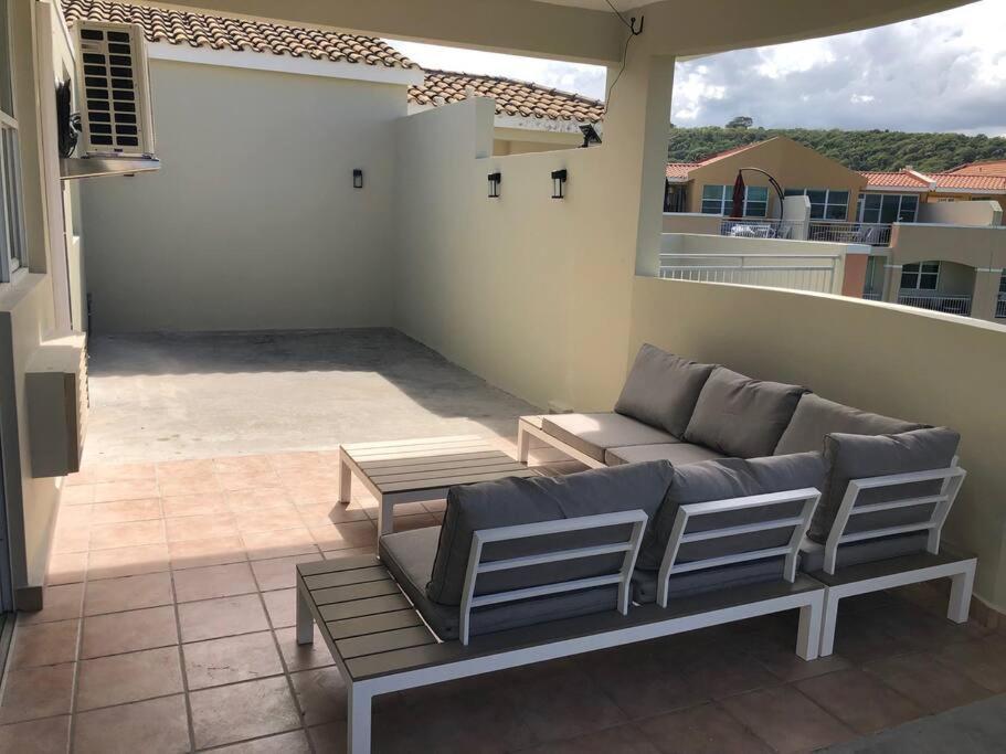 Haudimar Ph Beachfront Apt 4Br/3Bath Isabela Exteriér fotografie